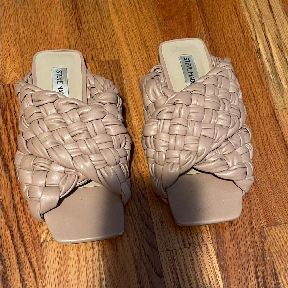 Steve Madden Sandals